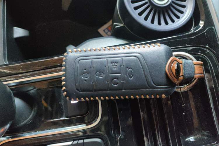 Used GAC Trumpchi GS8 2020 390T Two-Wheel Drive Luxury Smart Connectivity Commemorative Edition (7 Seats)