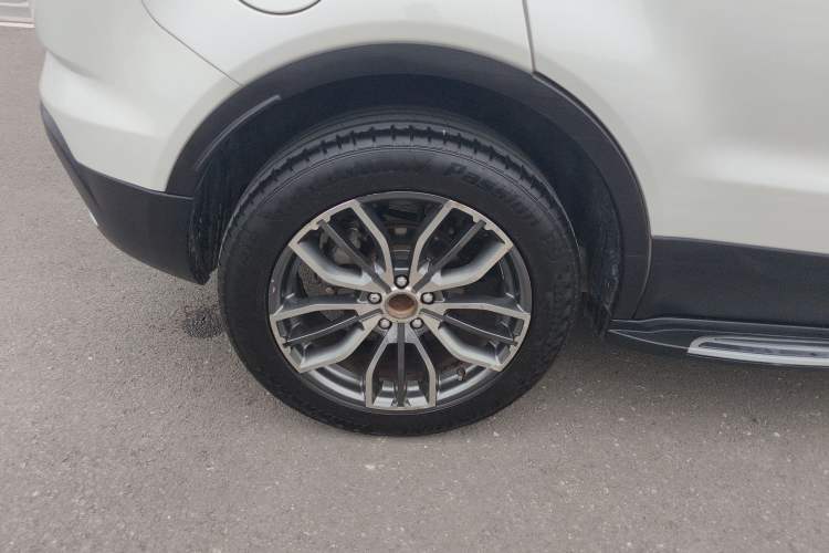 Used Land X7 2018 Geely Jingyue 1.5T Panoramic Luxury Model Exterior 5