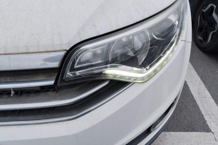 Used FAW Senya R7 2016 1.6L Manual Smart Version
