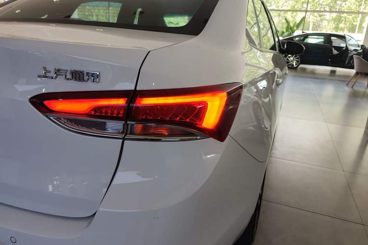 Used Buick GT 2021 1.3T Automatic Mild Hybrid Elite Version Right Rear Taillight