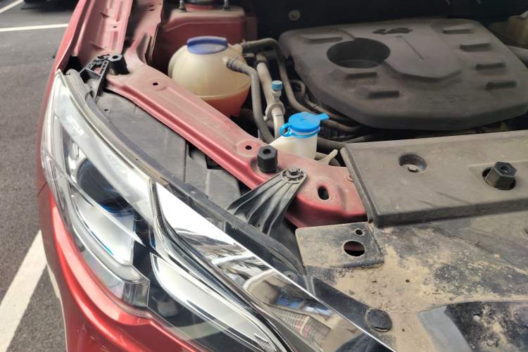 Used JETOUR X70 2020 1.5T DCT Comfort Edition 5-seater