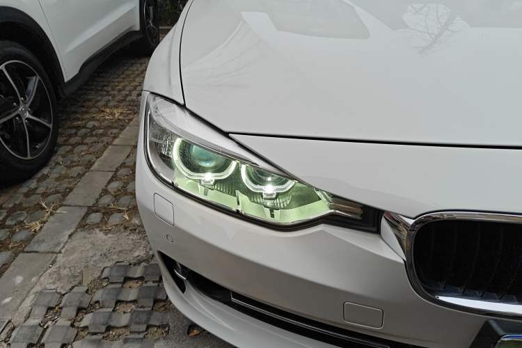 Used BMW 3 Series 2013 320Li Fashion Design Package