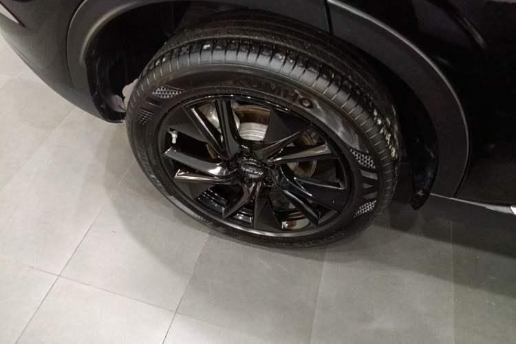 Used Haval H6 2021 3rd Generation 2.0T Automatic Two-Wheel Drive Max Right Rear Wheel Hub