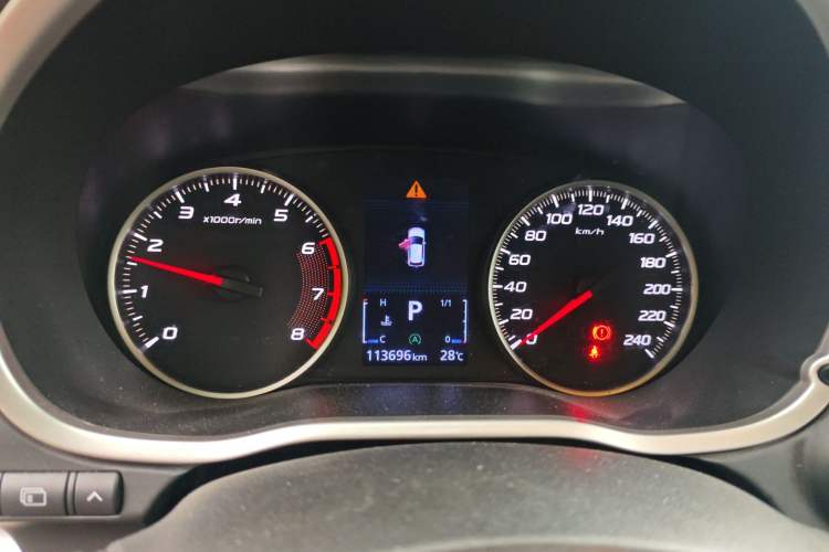 Used Mitsubishi Eclipse Cross 2019 1.5T CVT Two-Wheel Drive Belief Edition China VI Standard Instrument Cluster