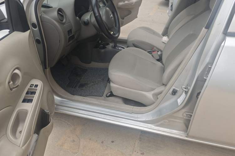 Used Nissan Sunny 2011 1.5XE CVT Comfort Edition
