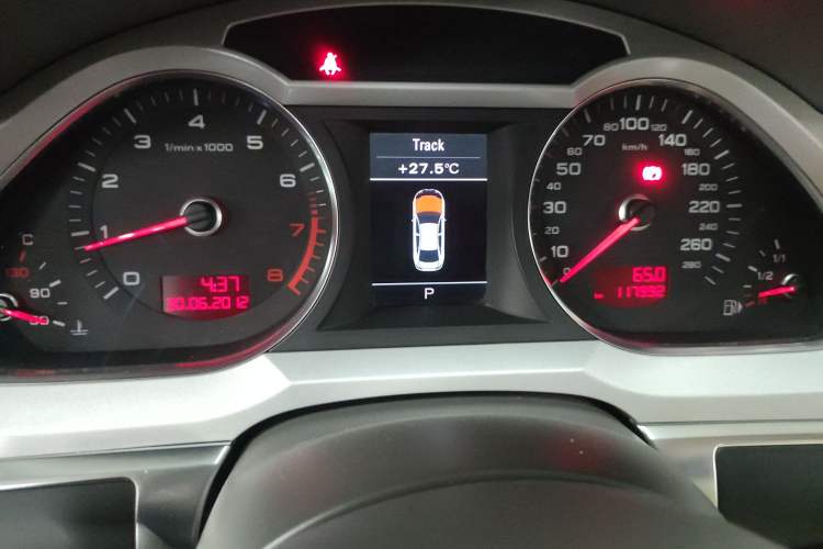 Used Audi A6L 2011 2.0 TFSI Automatic Standard Edition
