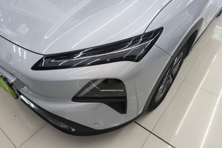 Used Wuling Xingguang S 2024 130 km Flagship Version Left Front Headlight