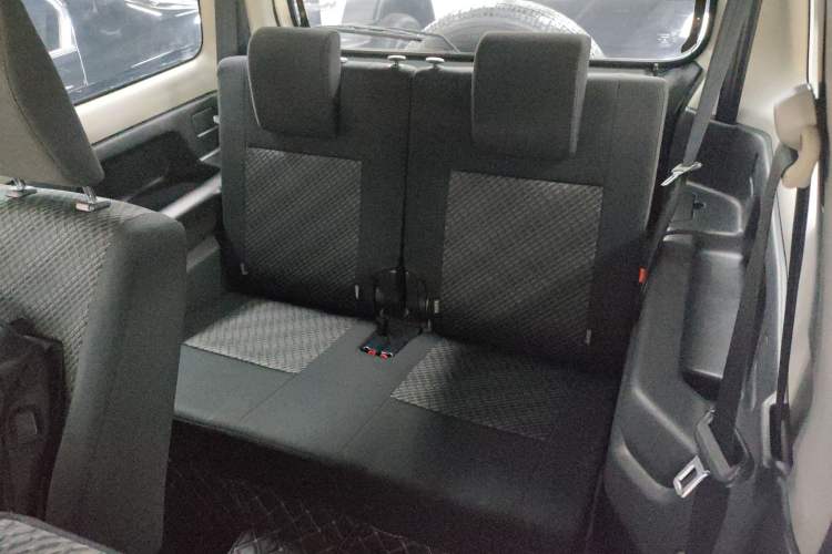 Used Suzuki Jimny 2015 1.3 AT JLX