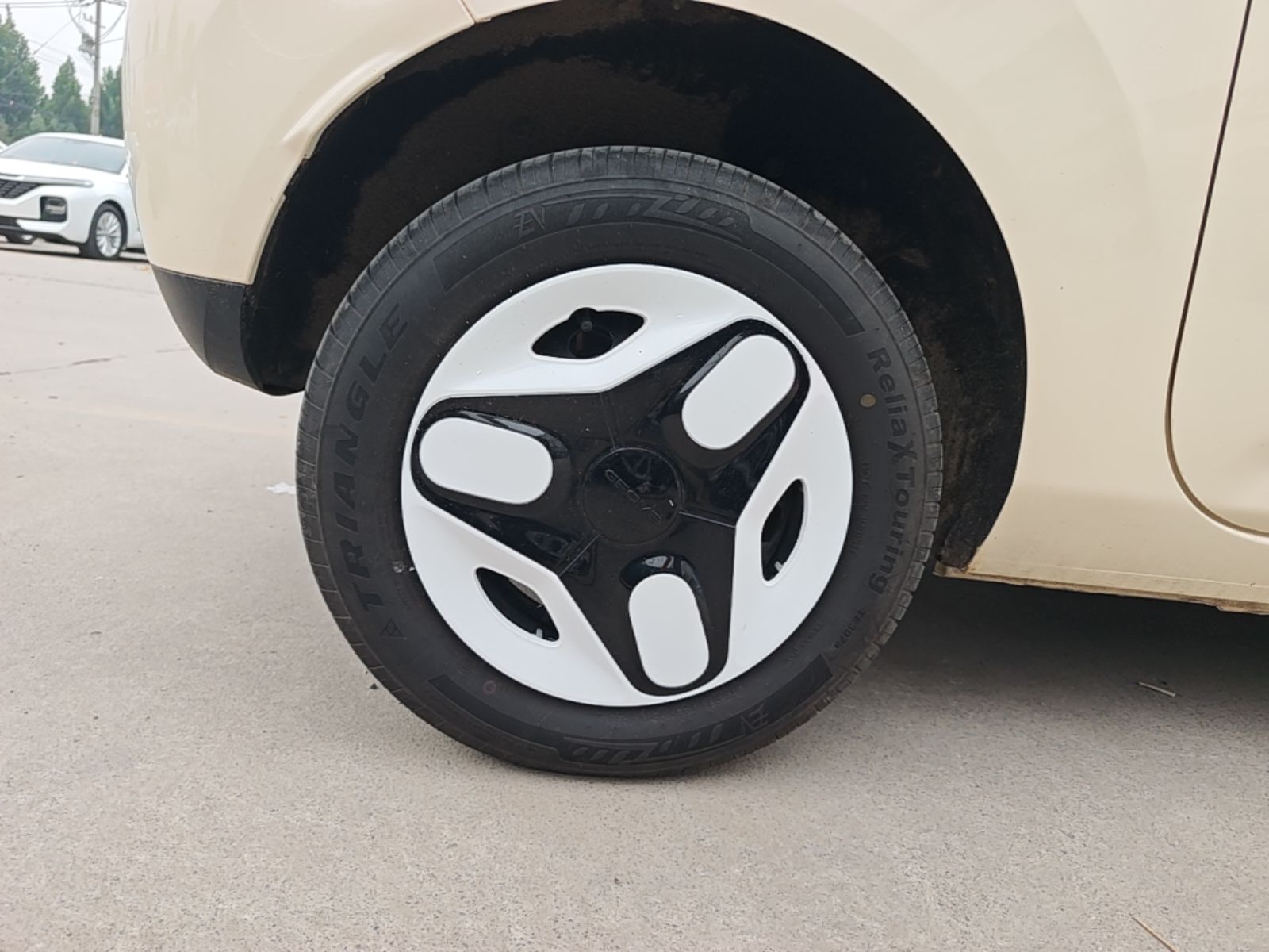 Geely Galaxy Panda 2025 210 km – Yuanqi Bear — снимка 11