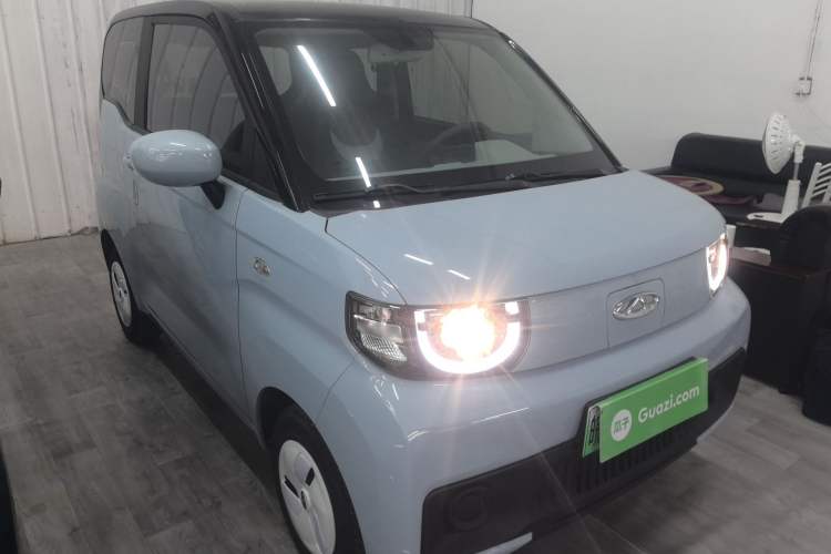 Used Chery QQ Ice Cream 2022 170km Sundae Phosphate Lithium-Ion