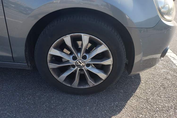 Used Volkswagen Golf 2011 1.6L Automatic Comfort Model