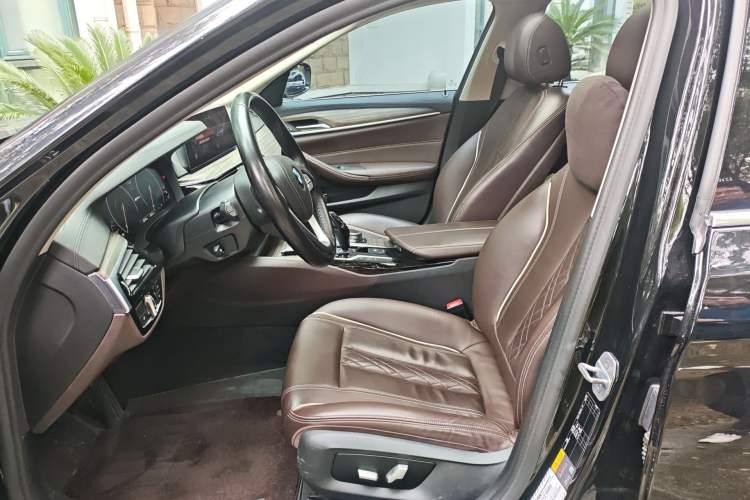 Used BMW 5 Series New Energy 2019 Updated Version 530Le Luxury Package Left Front Seat