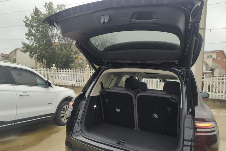 Used Leapmotor C16 2024 All-Electric 520 LiDAR Edition
