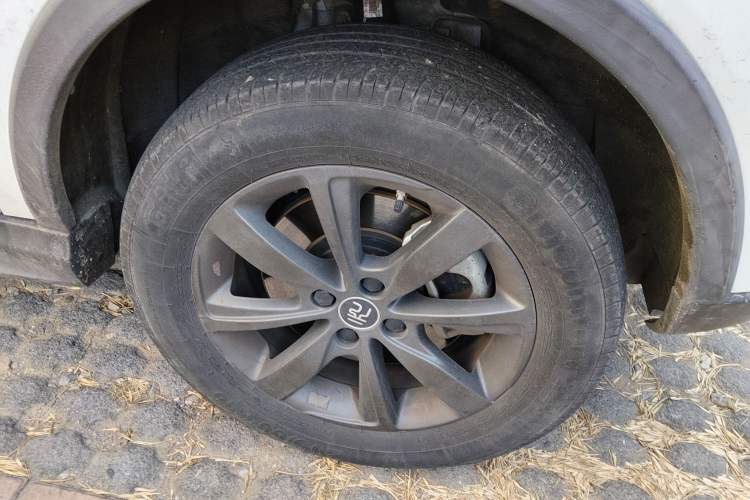 Used BYD Yuan New Energy 2019 EV535 Smart Connect Trendsetting Model