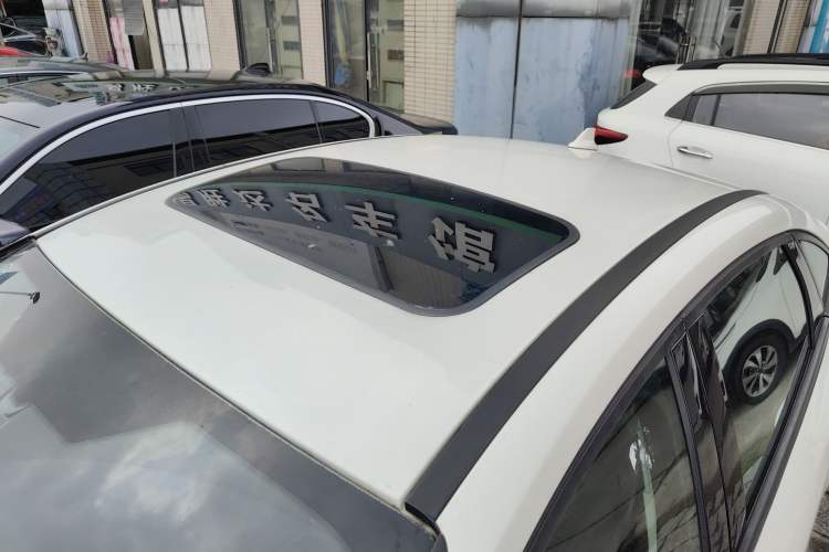 Used Ford Focus 2017 Sedan EcoBoost 125 Automatic Supreme Style SmartDrive Edition