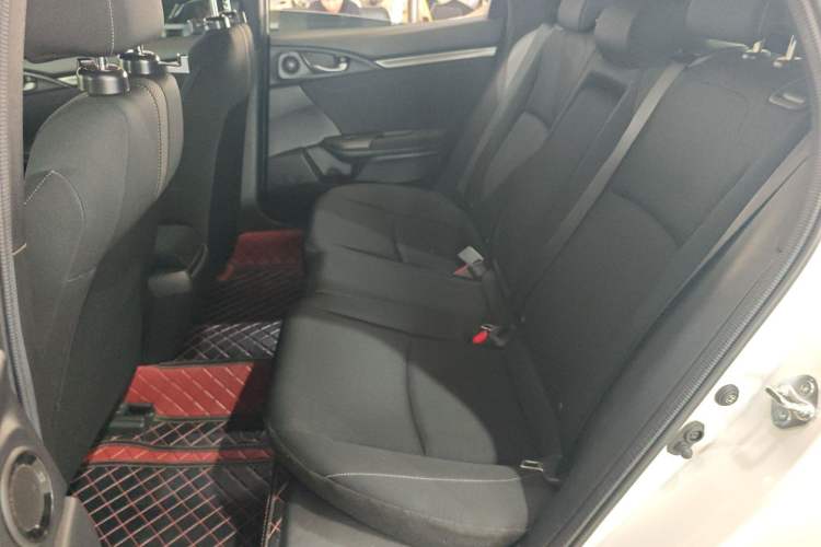 Used Honda Civic 2021 HATCHBACK 220TURBO CVT Trendy Cool Edition