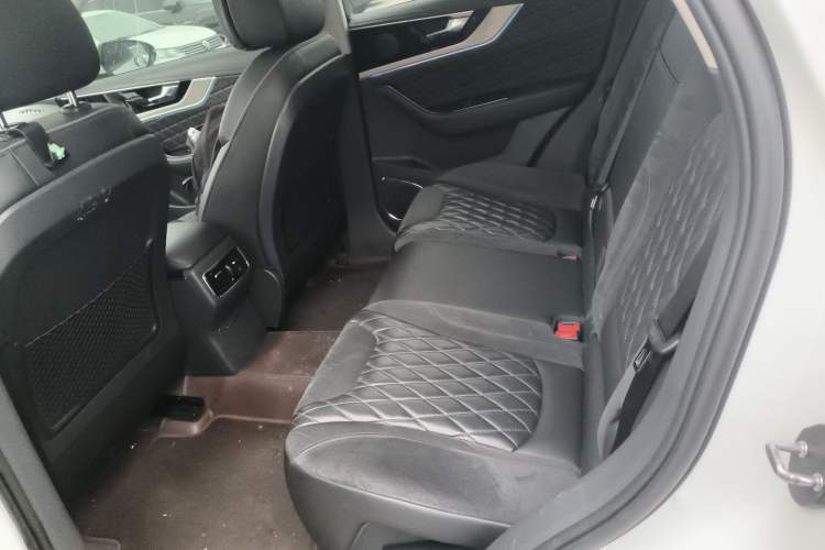 Used Hongqi HS5 2019 2.0T Smart Connect Flagship Edition
