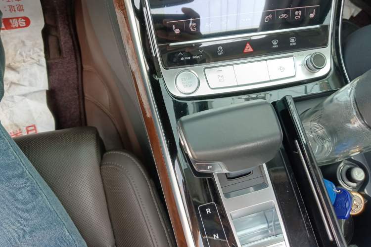 Used Audi A8 2019 A8L 55 TFSI quattro Luxury Model
