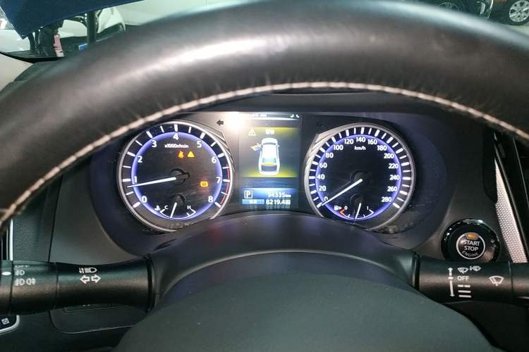 Used Infiniti Q50L 2016 2.0T Ambition Edition
