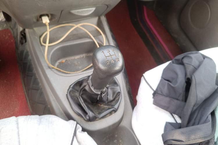 Used Wuling Hongguang 2014 1.2L Base Model China IV