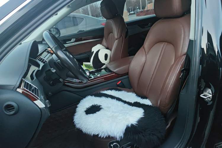 Used Audi A8 2013 A8L 45 TFSI quattro Comfort model
