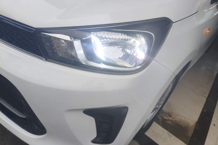 Used Kia Pegas 2020 Revised Version 1.4L Automatic Comfortable with Sunroof Left Front Headlight