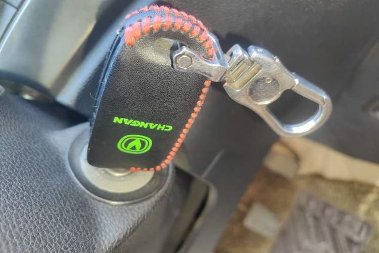 Used CHANGAN OSHAN CX70 2016 1.6L Manual Luxury Model
