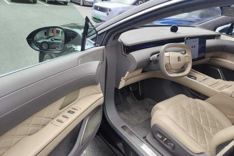 Used Nio ET9 2025 100 kWh
