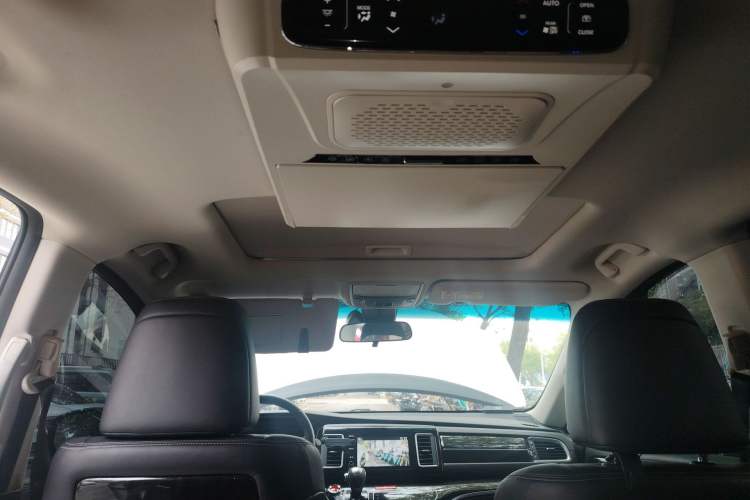 Used Honda Elysion 2019 2.0L Hybrid Luxury Edition Headliner