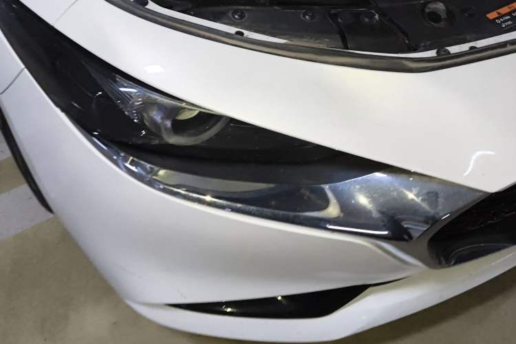 Used Mazda 3 Axela 2022 2.0L Automatic Zhiyao Edition Right Front Headlight