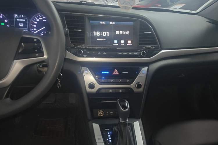 Used Hyundai Elantra (6th Generation / Lingdong) 2016 1.6L Automatic ZhiXuan – Elite Version