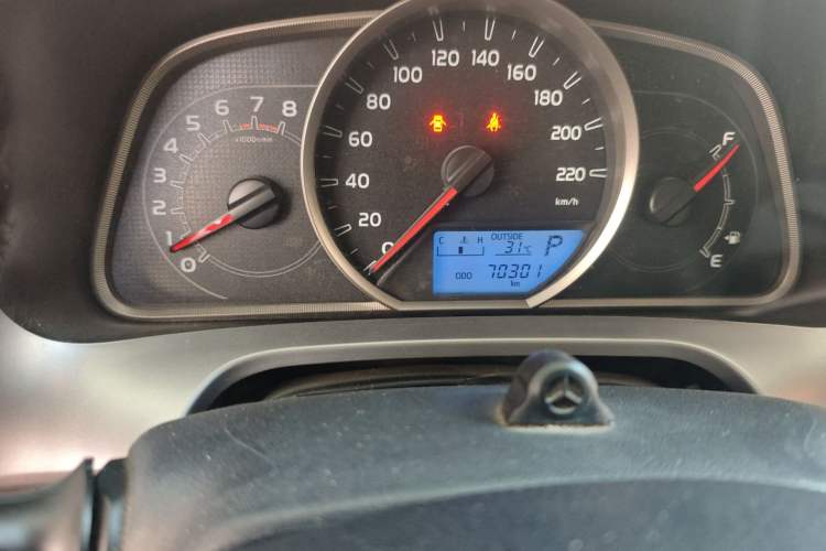 Used Toyota RAV4 2016 2.0L CVT Two-Wheel Drive Urban Edition China V Standard
