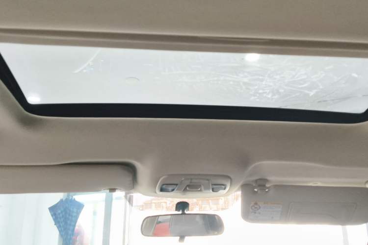 Used Geely Auto Emgrand X7 Sport 2021 Million Edition 1.8TD DCT Two-Wheel Drive Luxury Model
