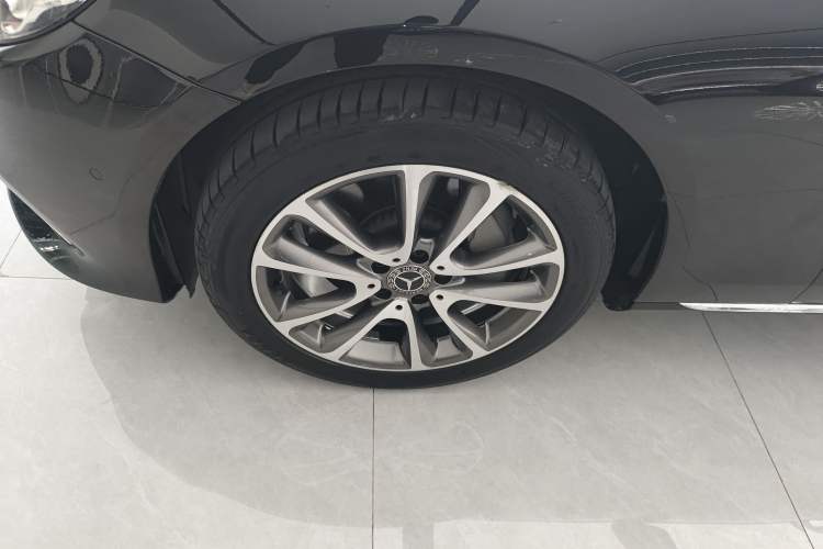 Used Mercedes-Benz E-Class 2018 E 300 L Luxury Model
