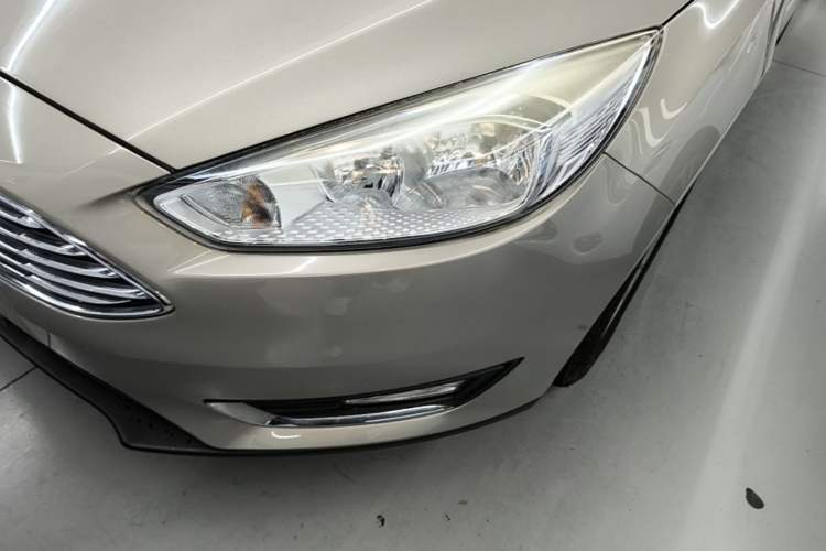 Used Ford Focus 2015 Sedan 1.6L Automatic Trend Model