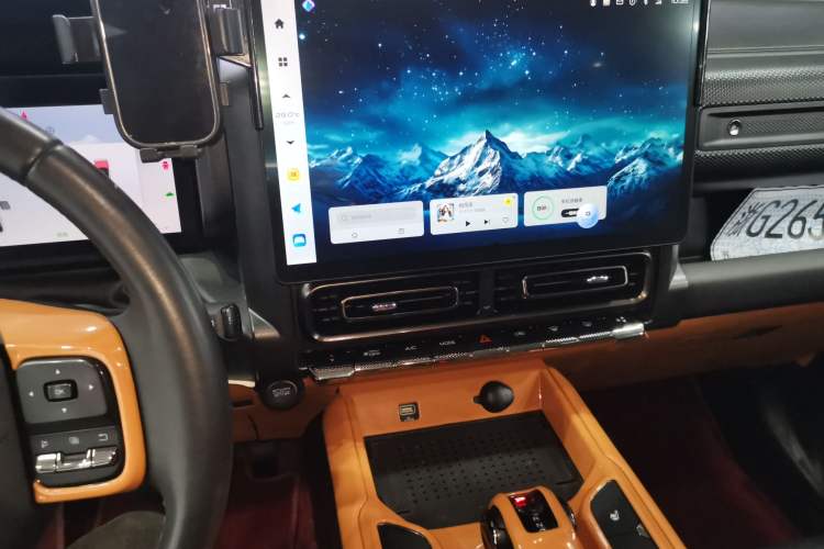 Used Haval Raptor New Energy 2023 Hi4 145 Explorer Edition Audio And AC Panel