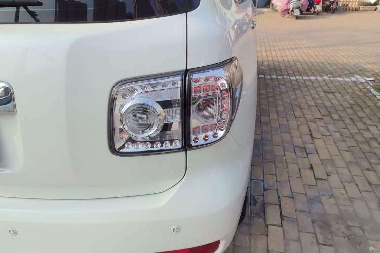 Used Nissan Patrol 2017 4.0L SE U.S.-Spec Version
