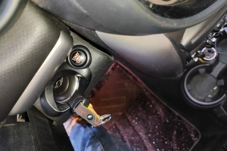 Used MINI Countryman 2014 1.6T COOPER ALL4 Fun Vehicle Key