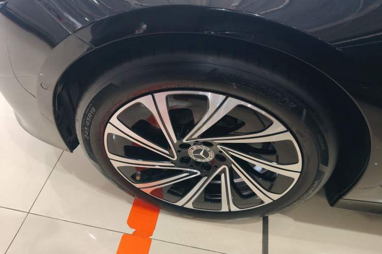 Used Mercedes-Benz E-Class 2024 E 300 L Luxury Model