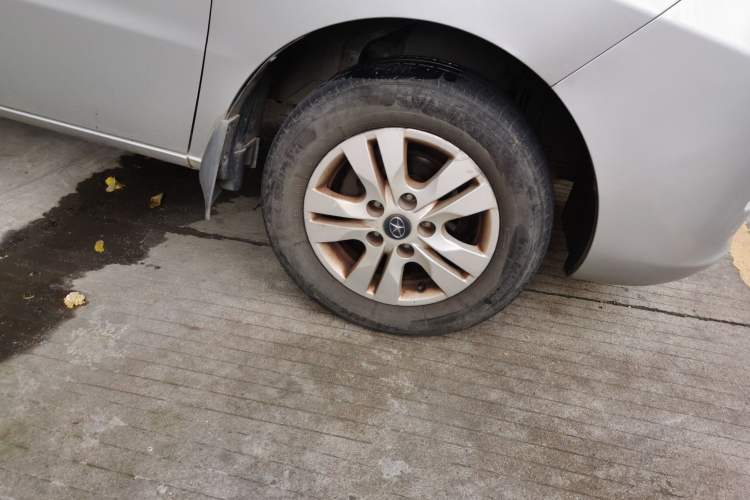 Used JAC Refine M3 2015 Maker Edition 1.6L Luxury Smart Version