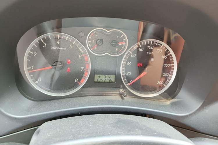 Used Haval H5 Classic 2012 European-style 2.0L Two-Wheel Drive Elite Model