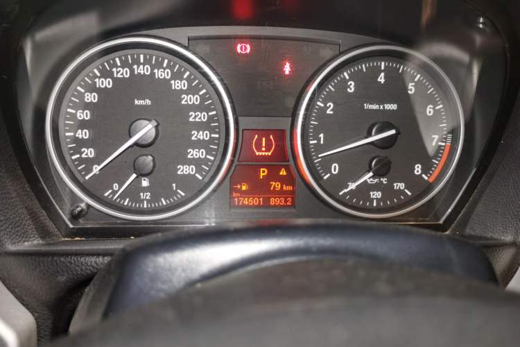 Used BMW 3 Series 2011 325i Convertible Coupe
