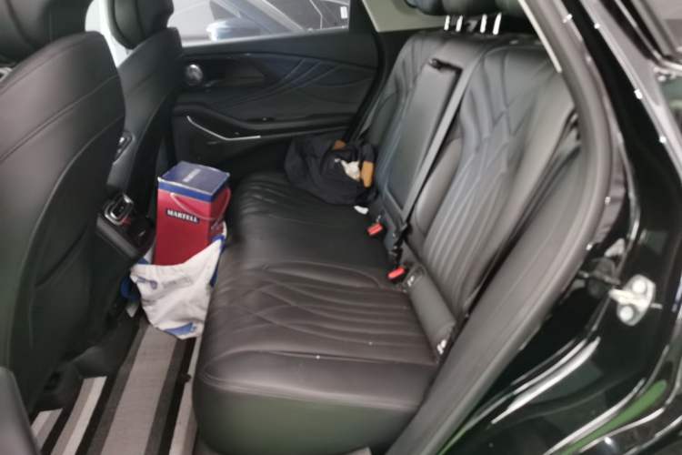 Used EXEED Stellar 2023 400T Two-Wheel Drive Comfort Edition
