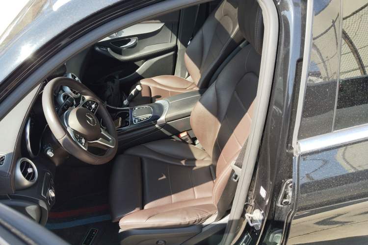 Used Mercedes-Benz GLC 2021 GLC 260 L 4MATIC Dynamic Edition Left Front Seat