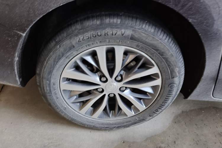 Used Buick GL8 2021 ES Land Cruiser 653T Luxury Edition
