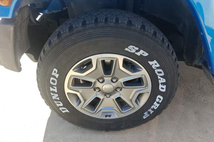 Used Jeep Wrangler 2017 3.0L Sahara Four-Door Comfort Edition
