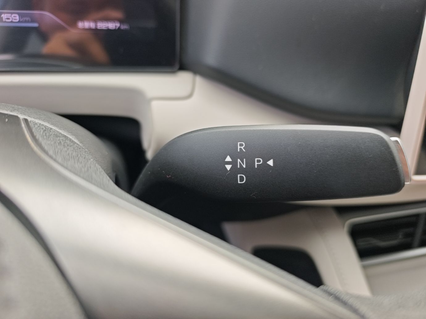 BYD Yuan UP 2025 Model 301KM Leading Version — снимка 16