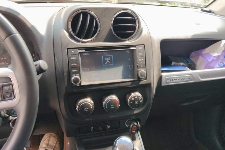 Used Jeep Compass 2014 Revised Version 2.0L Two-Wheel Drive Entry-Level Edition