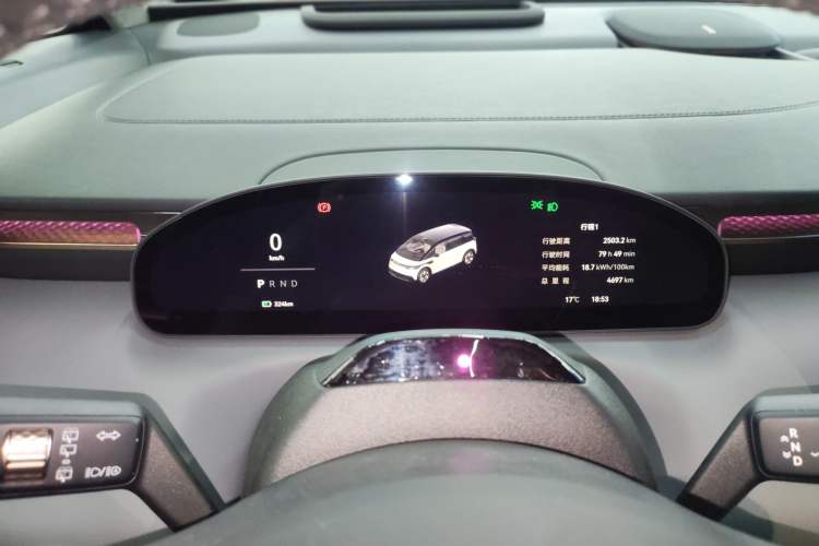 Used Zeekr MIX 2025 Intelligent Driving Version
