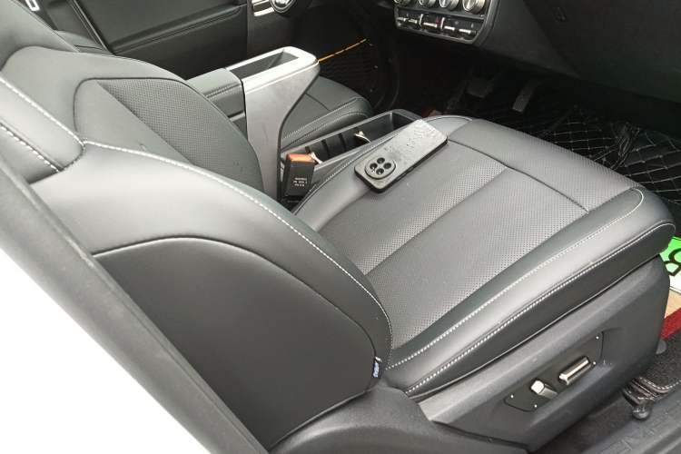 Used iCAR V23 2025 401 Two-Wheel Drive Intelligent Driving Version Right Front Seat